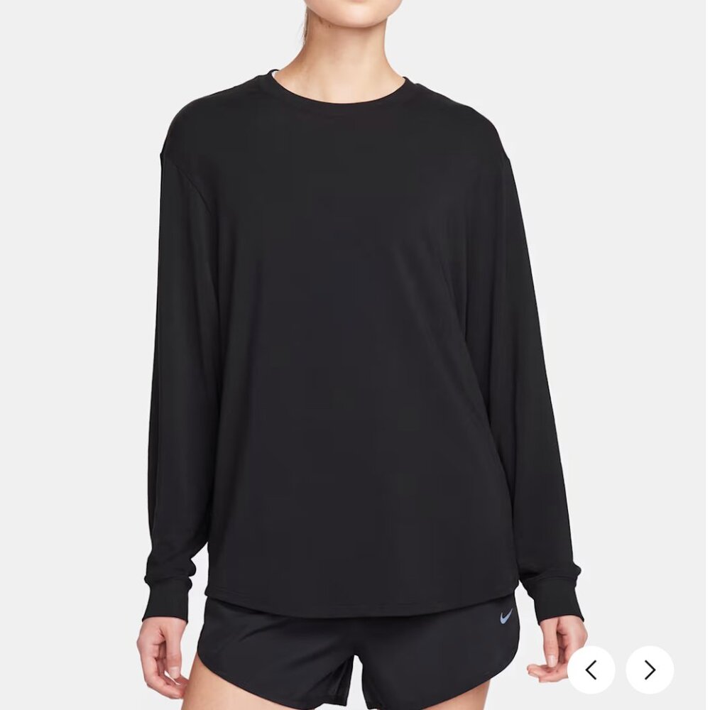 Nike One Relaxed Women's Dri-FIT Long-Sleeve Top Black Medium